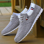 Stylish Fall Men’s Sailing Shoes - Comfortable and Trendy Boys Peas Shoes from Old Beijing