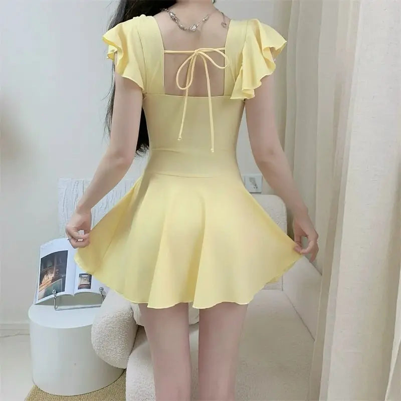 2026 Women Open Back Short Sleeve Swimsuit Solid Color Slimming Bathing Suit with Padding Thermal Spa Hot Spring Swimwear
